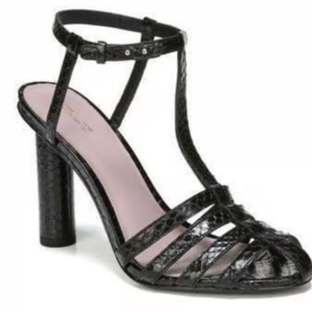 Diane von Furstenberg Black Eva Leather T-Strap Sandals Sz 8.5 w/Original Box